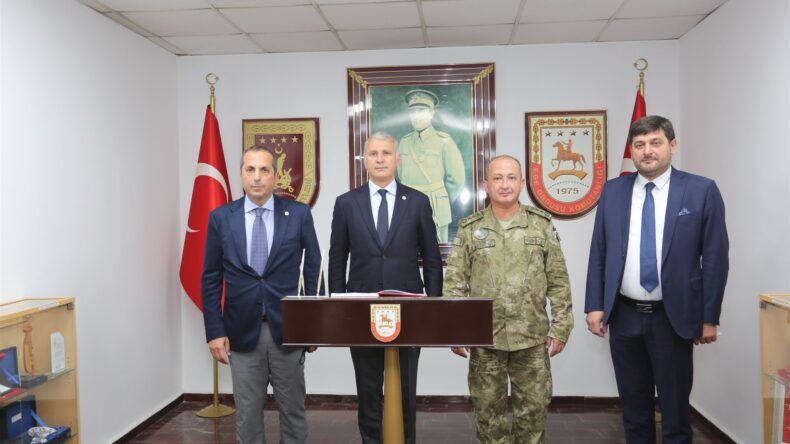 SATSO Heyetinden Garnizon Komutanı ve Milli Eğitim Müdürü’ne Hayırlı Olsun Ziyareti